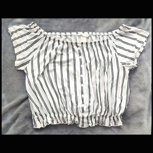 H&M black and white off shoulder top
